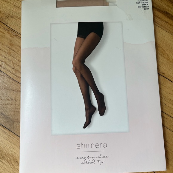 Lot of 5 new and unused sheer stockings - Picture 6 of 7